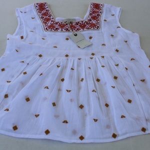 NWT Lucky Brand Printed Smocked Style Top sz SM